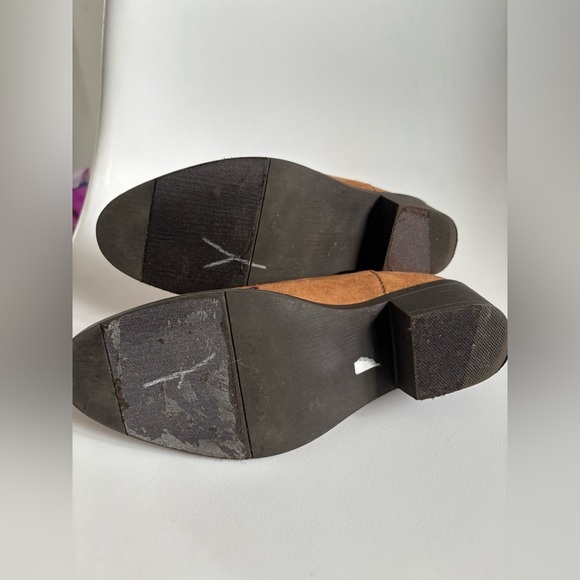 Mudd Cheyenne embroidered ankle bootie brown size 7 - Picture 5 of 8